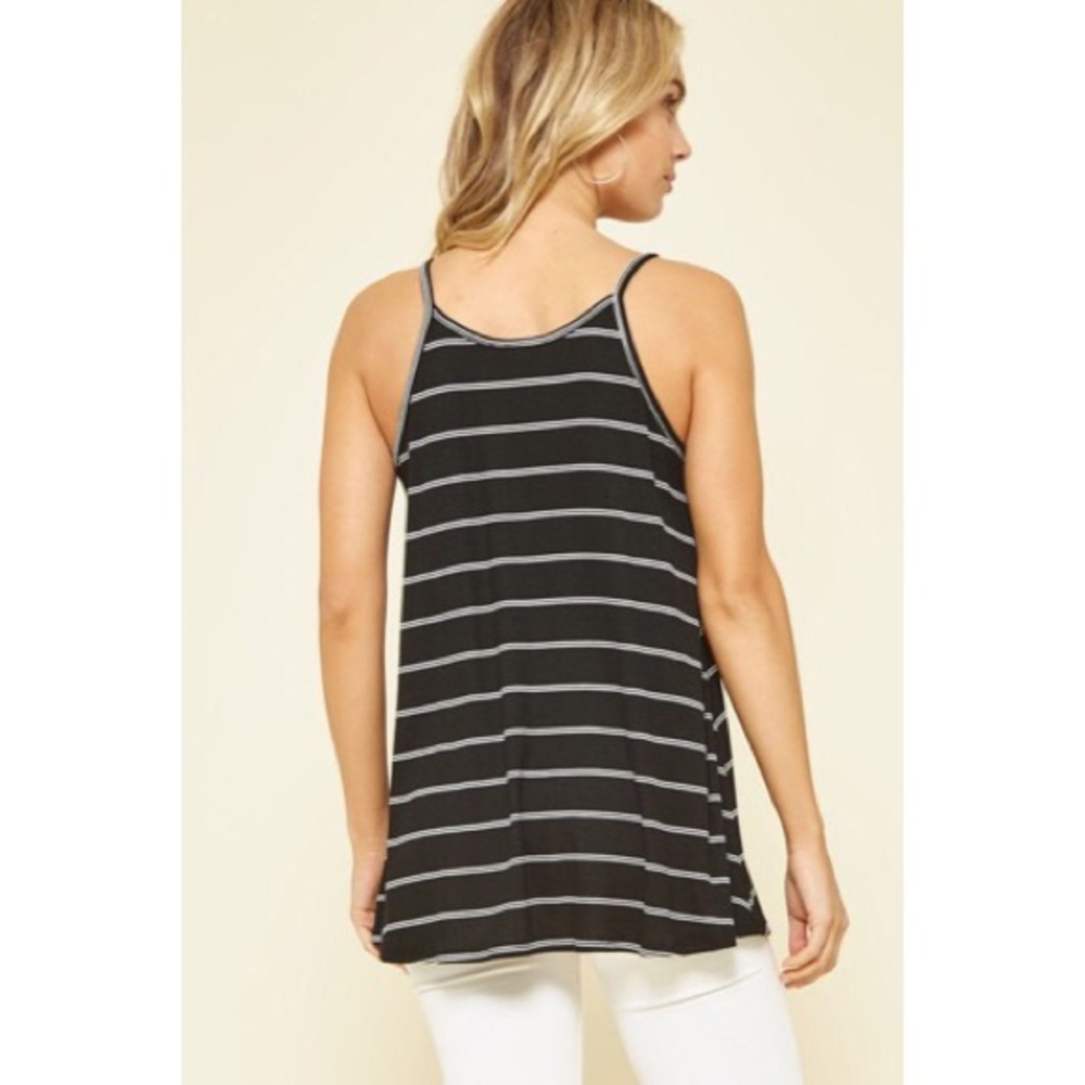 BOUTIQUE CLOSING MAKE AN OFFER - Picture 2 of 5